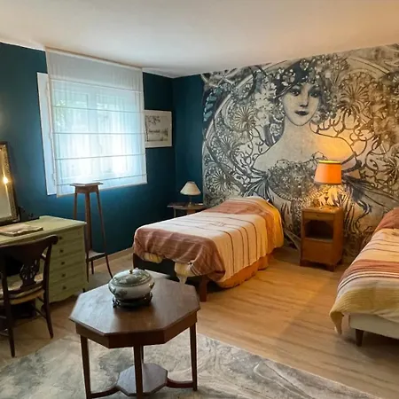 Les Marronniers Bed & Breakfast